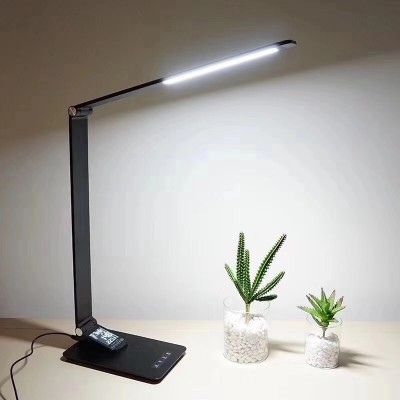 The desk lamp that shield an eye